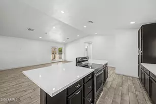 6117 W Moreland St, Phoenix, AZ 85043 - Photo 9
