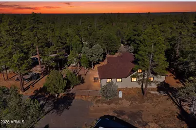 2060 Gilbert Lane, Overgaard, AZ 85933 - Photo 1