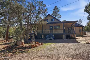 2060 Gilbert Ln, Overgaard, AZ 85933 - Photo 15