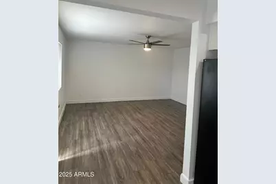 3219 E Earll Drive #Apt 2, Phoenix, AZ 85018 - Photo 9