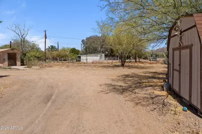22560 W Sunrise Road, Congress, AZ 85332 - Photo 9