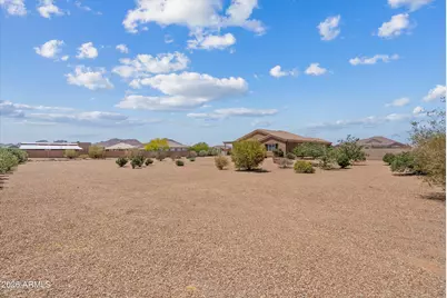 1913 W Laurie Lane, San Tan Valley, AZ 85144 - Photo 41