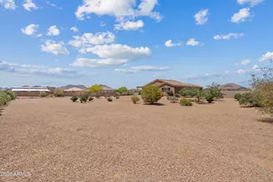 1913 W Laurie Ln, San Tan Valley, AZ 85144 - Photo 41