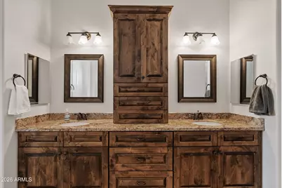 1913 W Laurie Lane, San Tan Valley, AZ 85144 - Photo 23