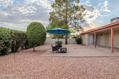 10233 E Navajo Place, Sun Lakes, AZ 85248 - Photo 17