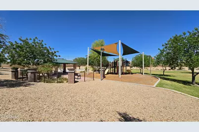 3913 S 185th Lane, Goodyear, AZ 85338 - Photo 35