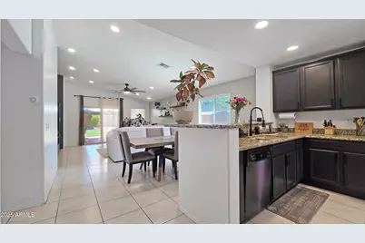3913 S 185th Lane, Goodyear, AZ 85338 - Photo 13