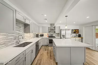 11620 N Hagen Drive, Sun City, AZ 85351 - Photo 9