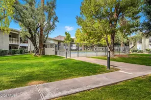 6125 E Indian School Rd, Scottsdale, AZ 85251 - Photo 39