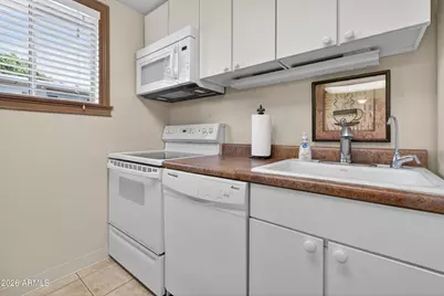 6125 E Indian School Road #153, Scottsdale, AZ 85251 - Photo 11