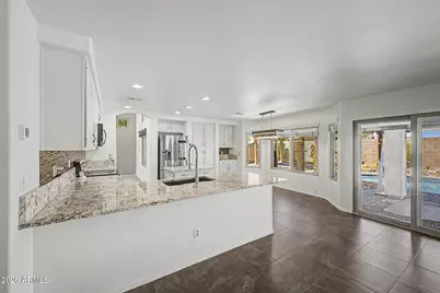 20422 N 74th Lane, Glendale, AZ 85308 - Photo 11