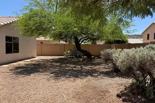 2240 E Ruby Ln, Phoenix, AZ 85024 - Photo 31
