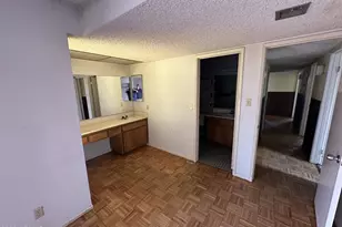4808 N 63rd Dr, Phoenix, AZ 85033 - Photo 15