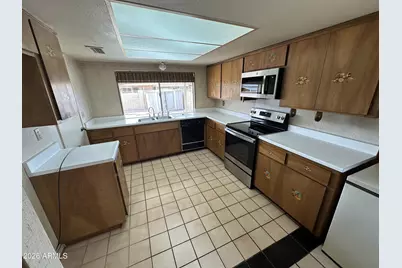 4808 N 63rd Drive, Phoenix, AZ 85033 - Photo 3
