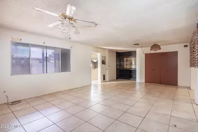 725 E Manor Drive, Casa Grande, AZ 85122 - Photo 11