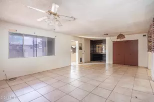 725 E Manor Dr, Casa Grande, AZ 85122 - Photo 11