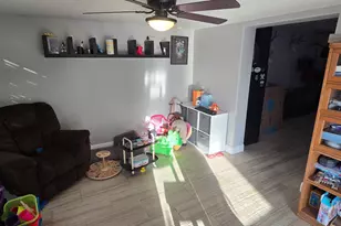 1860 E Dunbar Dr, Tempe, AZ 85282 - Photo 33