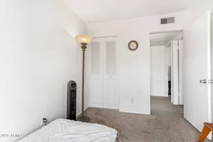 3217 W Royal Palm Rd, Phoenix, AZ 85051 - Photo 13
