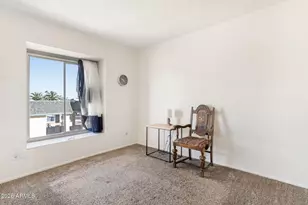 3217 W Royal Palm Rd, Phoenix, AZ 85051 - Photo 17