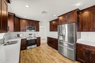 2341 N Dayton St, Phoenix, AZ 85006 - Photo 9