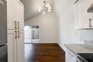 925 S Acapulco Ln, Tempe, AZ 85281 - Photo 7