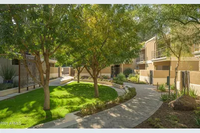 2233 E Highland Avenue #134, Phoenix, AZ 85016 - Photo 27