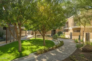 2233 E Highland Ave, Phoenix, AZ 85016 - Photo 27