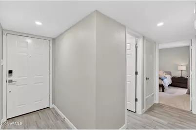 2233 E Highland Avenue #134, Phoenix, AZ 85016 - Photo 5