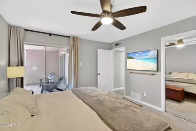2233 E Highland Avenue #134, Phoenix, AZ 85016 - Photo 15