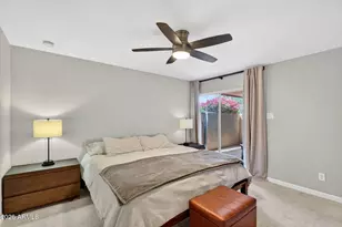 2233 E Highland Ave, Phoenix, AZ 85016 - Photo 13