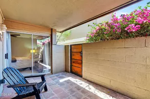 2233 E Highland Ave, Phoenix, AZ 85016 - Photo 21