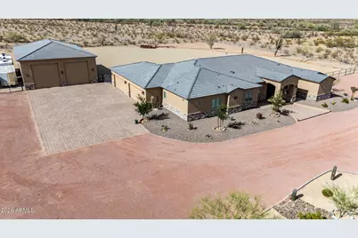 15620 W Duane Lane, Surprise, AZ 85387 - Photo 1