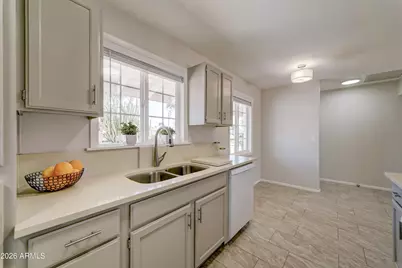 7001 E Cypress Street, Scottsdale, AZ 85257 - Photo 9