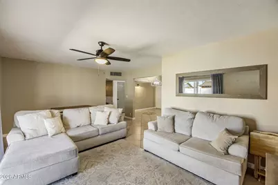 656 W Ivanhoe Street, Chandler, AZ 85225 - Photo 9