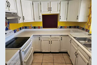 19216 N 22nd Lane, Phoenix, AZ 85027 - Photo 7