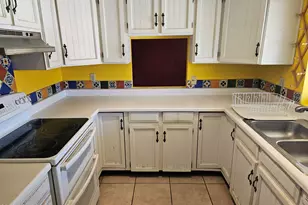 19216 N 22nd Ln, Phoenix, AZ 85027 - Photo 7