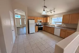 15991 W Moreland St, Goodyear, AZ 85338 - Photo 5