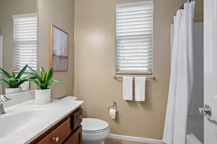 8611 E Desert Ln, Mesa, AZ 85209 - Photo 21
