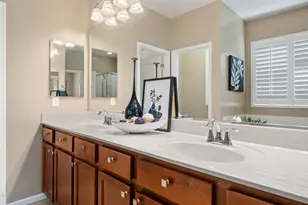 8611 E Desert Ln, Mesa, AZ 85209 - Photo 17