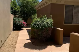 3989 E Hummingbird Ln, Phoenix, AZ 85050 - Photo 9