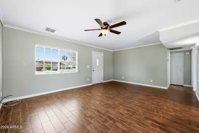 2310 E Betty Elyse Lane, Phoenix, AZ 85022 - Photo 9
