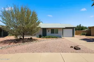 2310 E Betty Elyse Ln, Phoenix, AZ 85022 - Photo 5