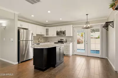 2310 E Betty Elyse Lane, Phoenix, AZ 85022 - Photo 3