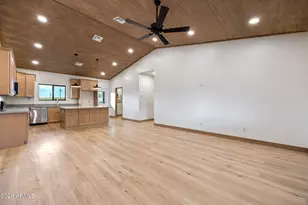 2202 Page Dr, Overgaard, AZ 85933 - Photo 7
