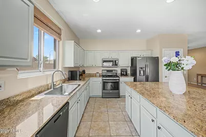 21 N 119th Avenue, Avondale, AZ 85323 - Photo 21