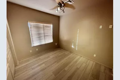 1026 W Euclid Avenue, Phoenix, AZ 85041 - Photo 17