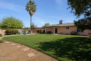 2519 E Anderson Dr, Phoenix, AZ 85032 - Photo 21