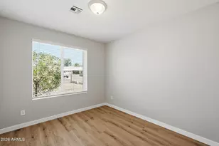 2519 E Anderson Dr, Phoenix, AZ 85032 - Photo 15