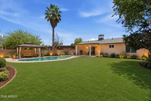 2519 E Anderson Dr, Phoenix, AZ 85032 - Photo 23