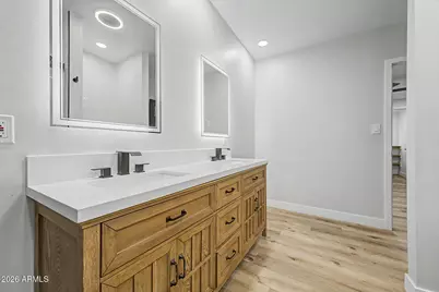 8833 N 39th Avenue, Phoenix, AZ 85051 - Photo 31